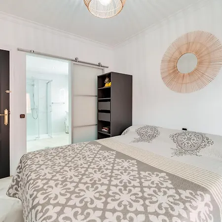 Stunning Center 4 Bdrm Renovated * Marbella